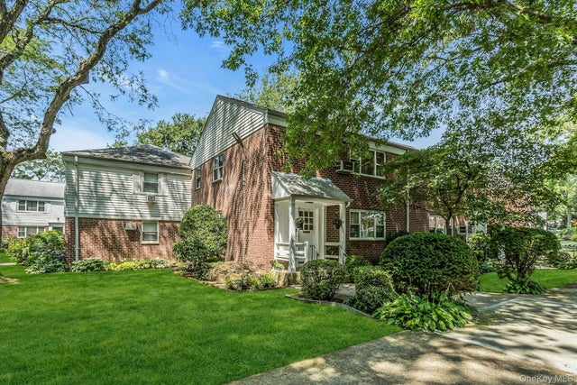 Photo of Listing #888611