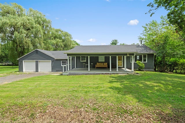 44 Woods Road, Tivoli