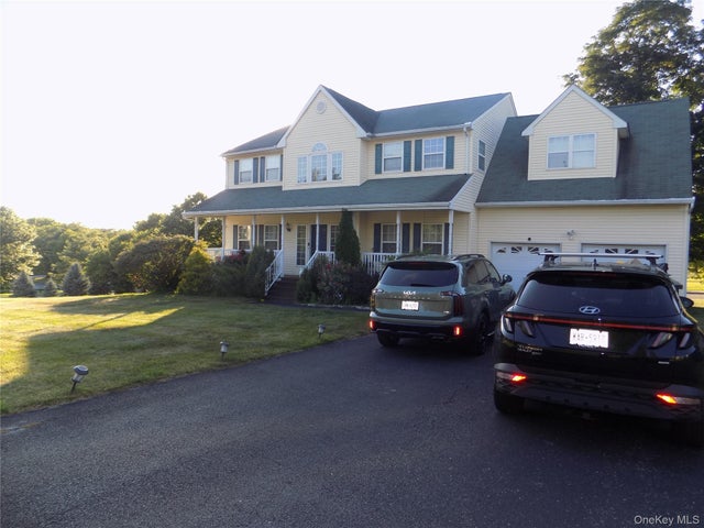 8 Cedardale Loop, Wappingers Falls