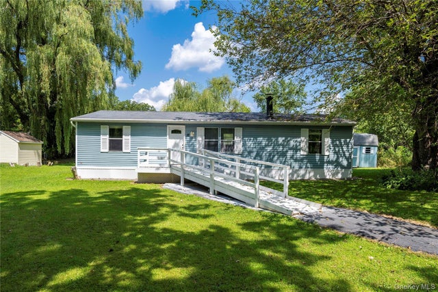 Photo of Listing #898152