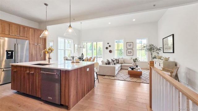 2073 Summit Loop # 100, Carmel