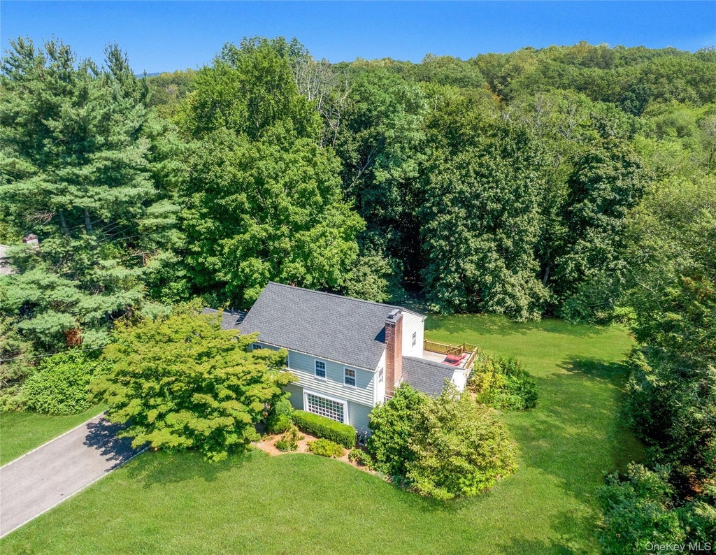 148 Devoe Road, Chappaqua