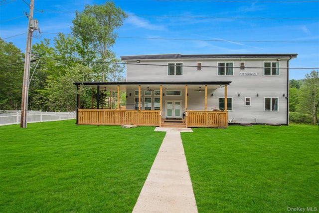 135 Tabaczynski Road, Woodridge