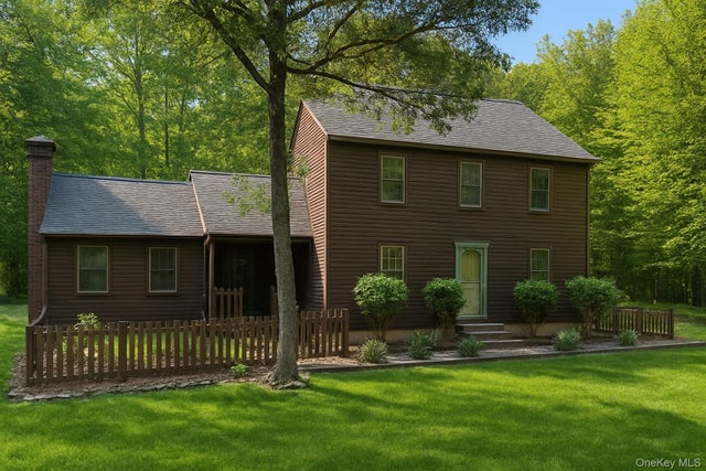 213 Ski Run Road, Bloomingburg