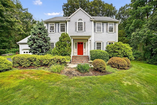 12 Veronica Court, Cortlandt Manor