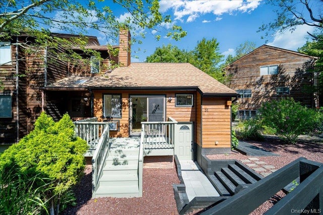 31 Edelweiss Drive, Woodridge