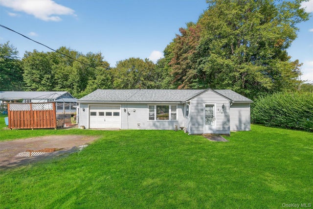 202 Towne Road, Ellenville