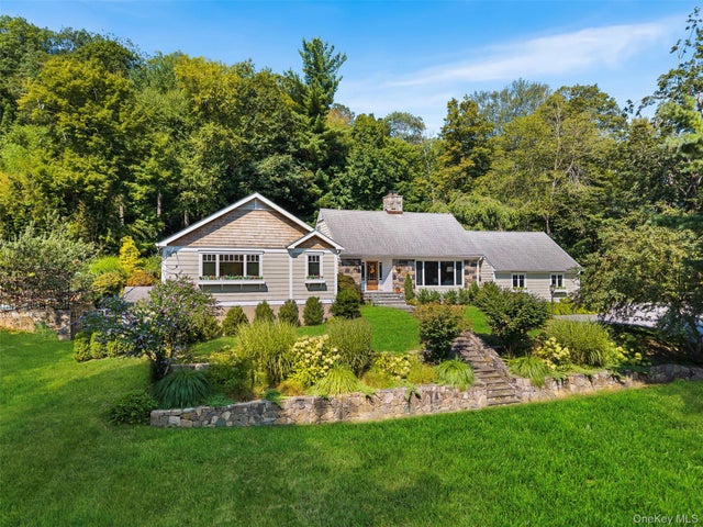 507 Croton Lake Road, Bedford Corners