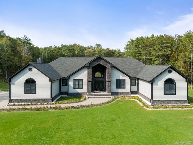 174 Webber Road, Coxsackie