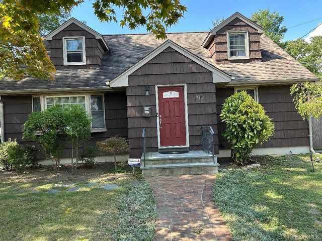 Photo of Listing #909232