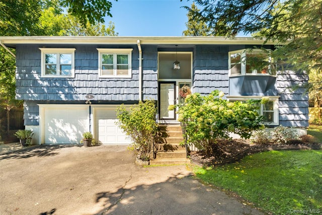 9 Brookdell Drive, Hartsdale