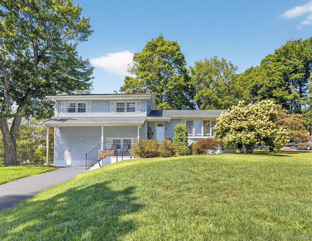 24 Fairview Road, Mahopac