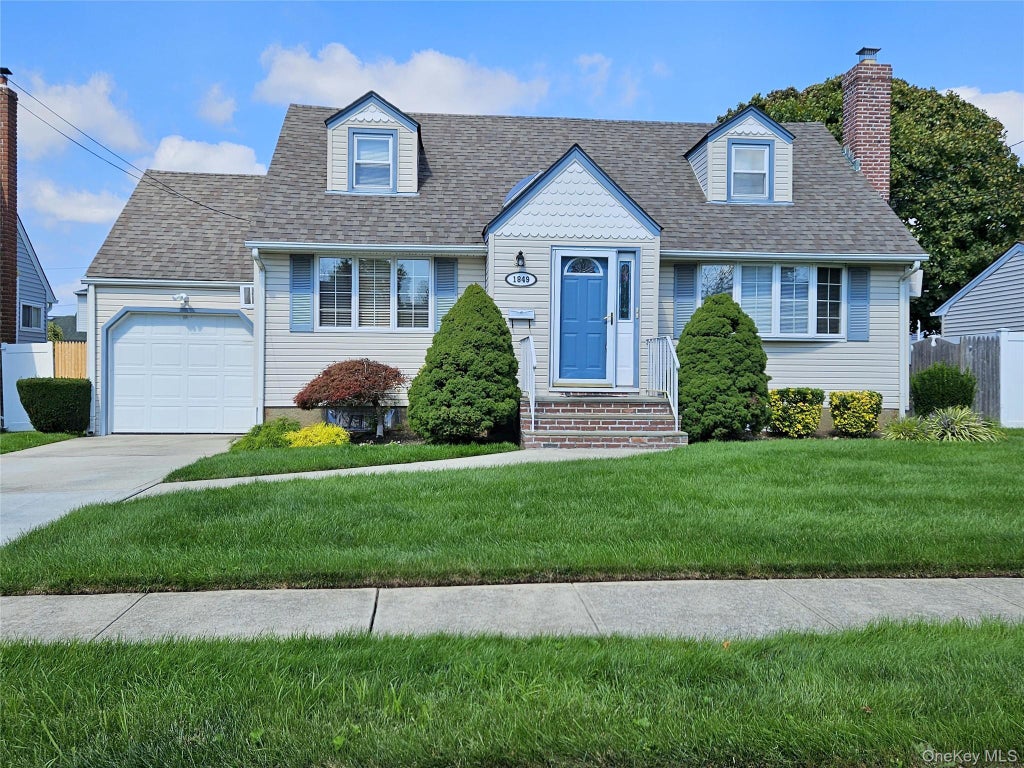 1849 Gerald Avenue, East Meadow