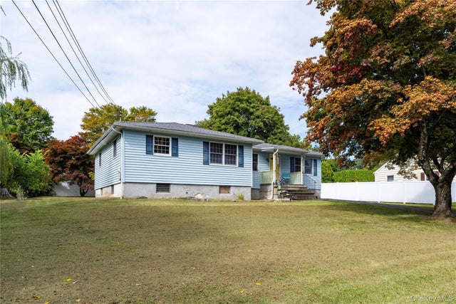 33 Ridgeview Avenue, Mahopac