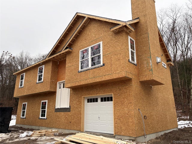 30 Neversink Drive, Port Jervis