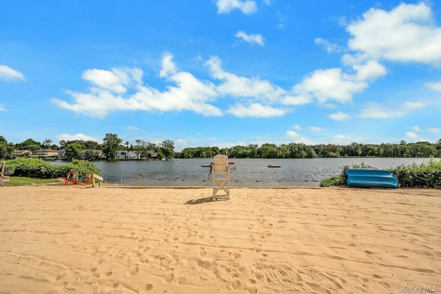 6 Manchester Road # 1, Eastchester