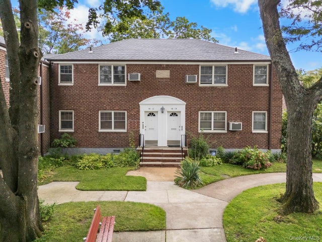 Photo of Listing #914872