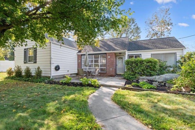 15 Orchard Road, Putnam Valley