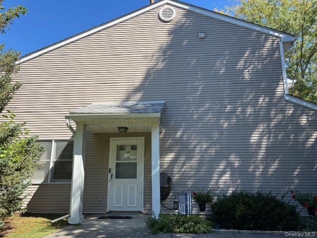 Photo of Listing #915625