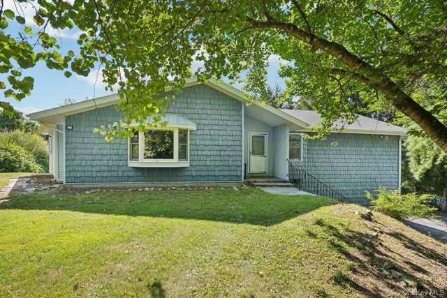 Photo of Listing #916805