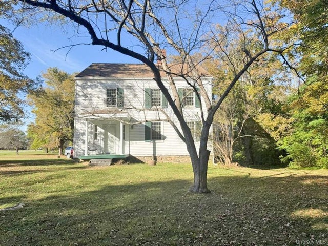 4 Plains Road, Walden