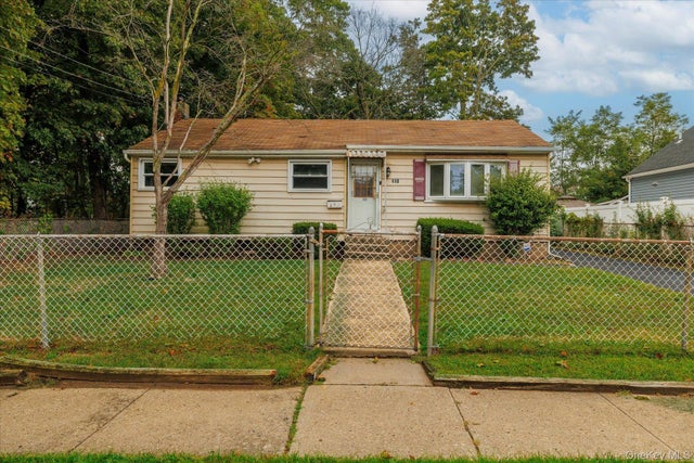 Photo of Listing #917562