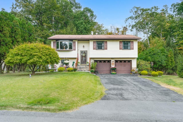 34 Raker Road, Poughkeepsie