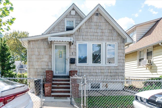 Photo of Listing #918343