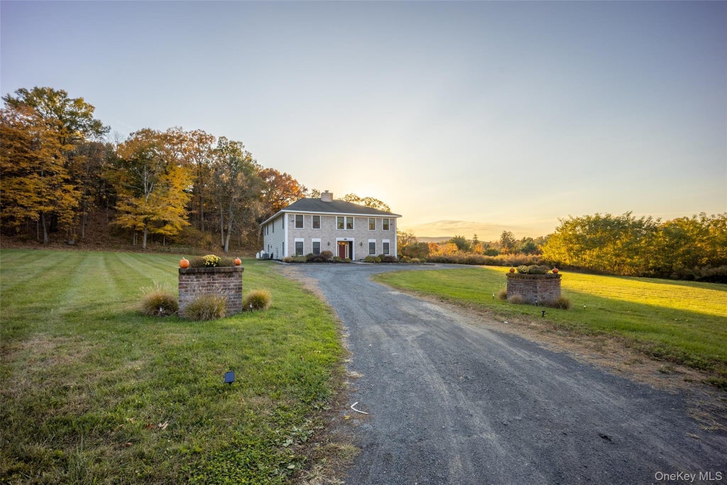 2145 Us Highway 9w, Cornwall