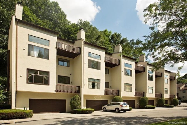 356 North Greeley Avenue, Chappaqua