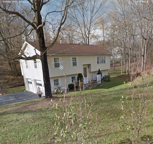 257 Lake Road, Salisbury Mills