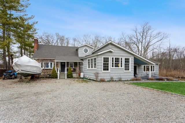 1196 Route 35, South Salem