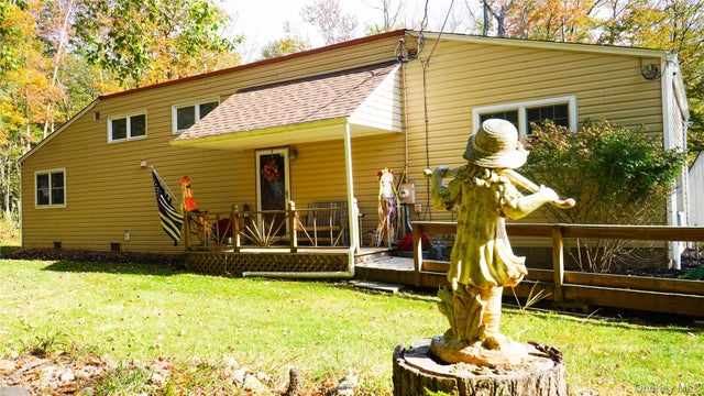 186 Schumway Road, Neversink