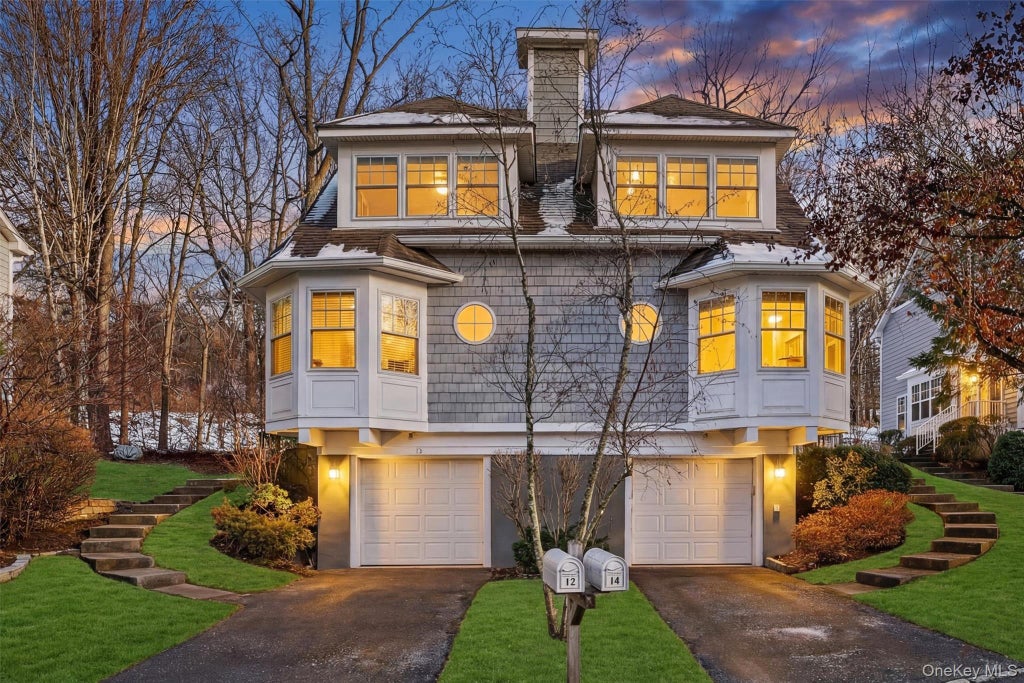 14 Pond View Lane, Ossining