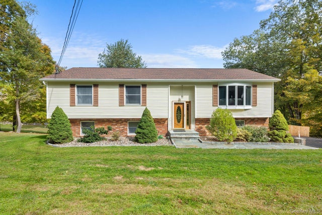 84 Prospect Hill Road, Brewster