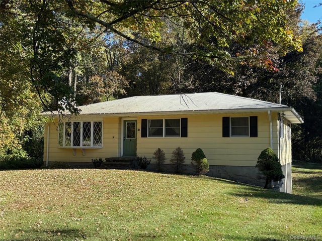 97 White Schoolhouse Road, Rhinebeck