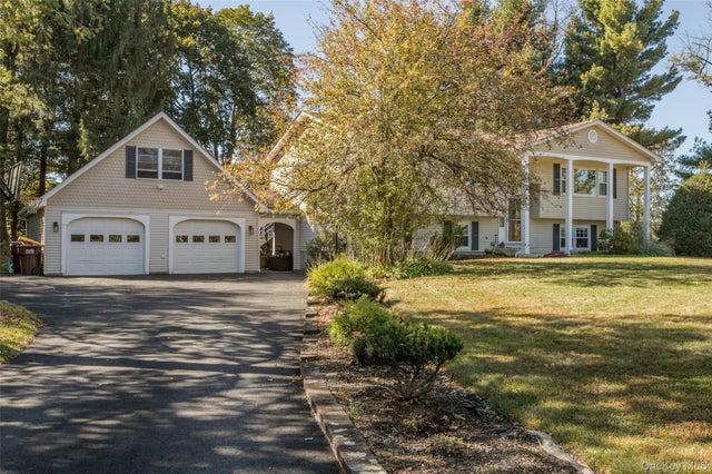 7 Barrett Circle, Warwick