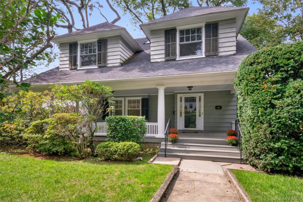 145 Cliff Avenue, Pelham