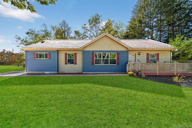 13 Walker Valley Road, Pine Bush