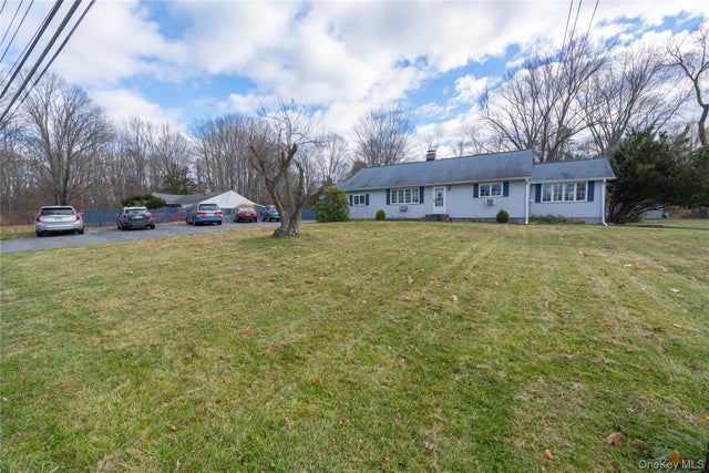 5028-5030 Rt-82, Millbrook