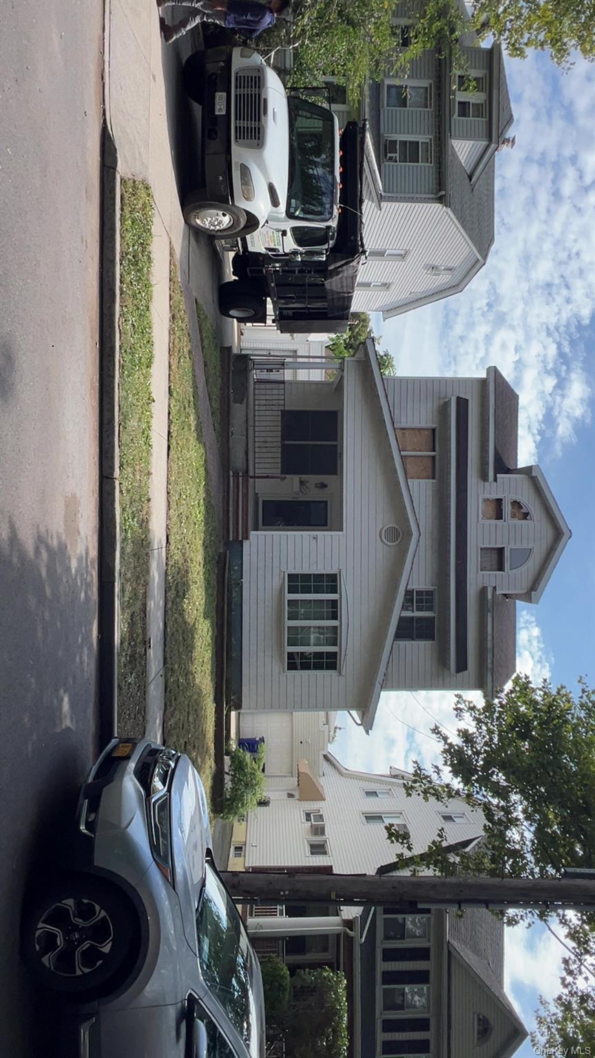 8933 238th Street, Bellerose