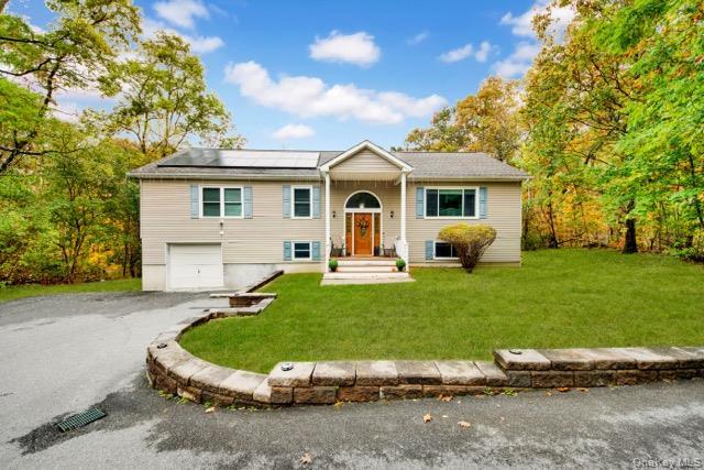 241 Overlook Road, Poughkeepsie