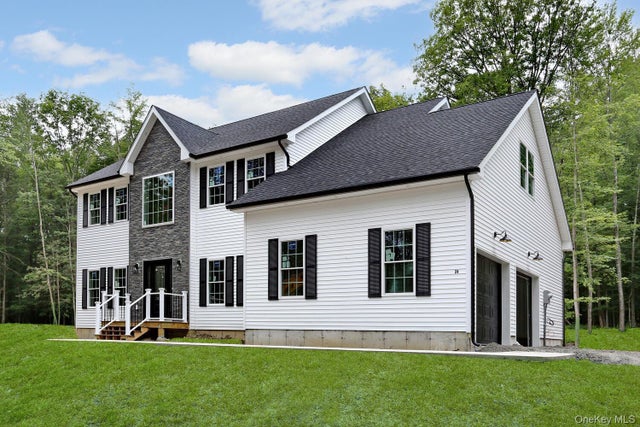 24 Forest Hills Lane, Otisville