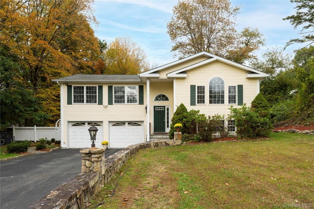 11 Prince Road, Mahopac