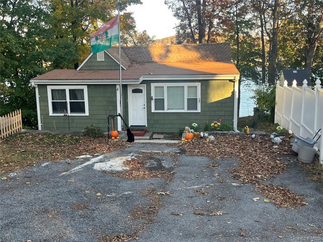 18 Sedgewick Road, Carmel