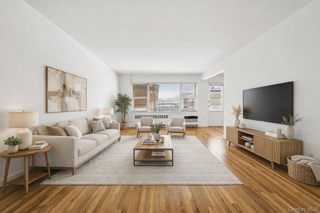 57 Maple Avenue # 2b, Hastings-on-Hudson