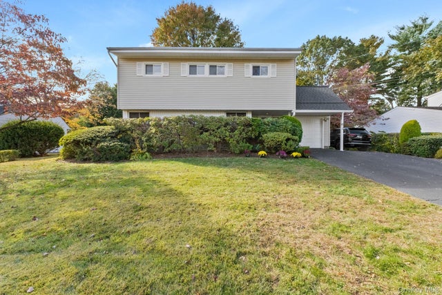 12 Jennifer Lane, Hartsdale