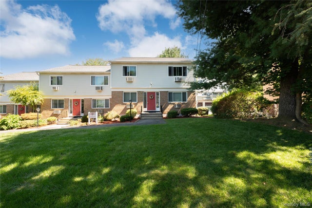 Photo of Listing #929471