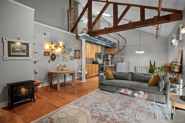 88 Broadway # Ph4, Ossining