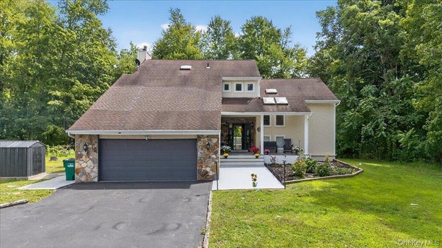 2696 Route 52, Hopewell Junction